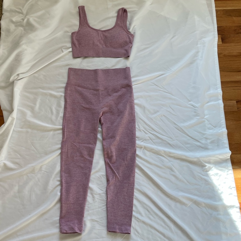 Amazon Workout Set - image 6